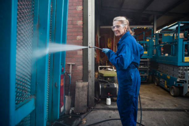 Best Warehouse Cleaning  in Lakeland, MN